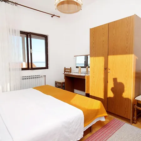 Apartment Apartments By The Sea Kozino, Zadar - 676 Petrčane